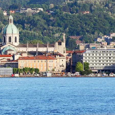 Casa Aurora Self Catering Vacanze 3* Como