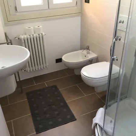 Guest house Casa Aurora Self Catering Vacanze Como
